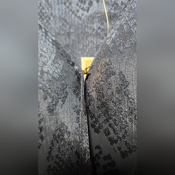 NWT Michael Kors wrap top - Picture 5 of 7